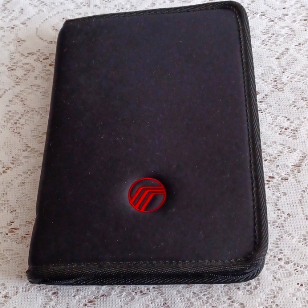2002 Mercury Cougar Owner's Manual